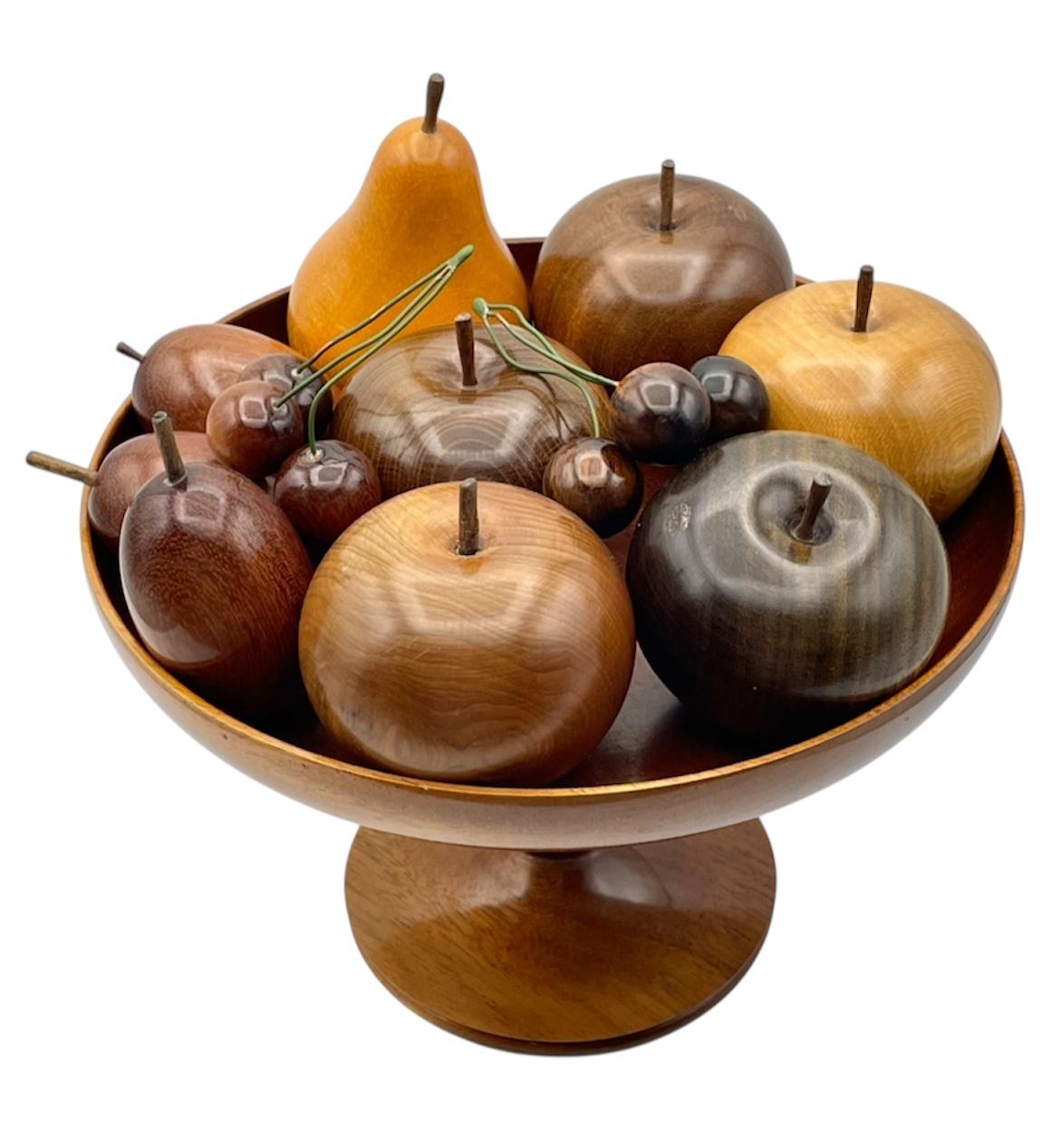 Pedestal Bowl and Wooden Fruit Display