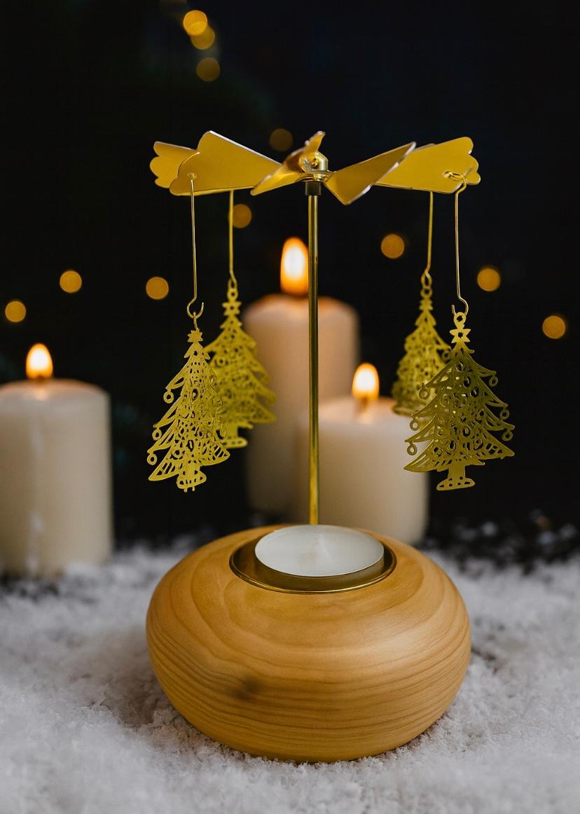 🎄 Spinning Christmas Tree Candle Carousel